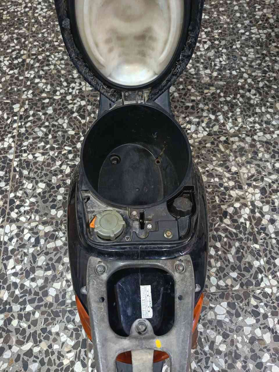 دراجه عصفورين شغاله لهه سعر ٣٥٠ الف قفل مكاني حيؤر ***********
