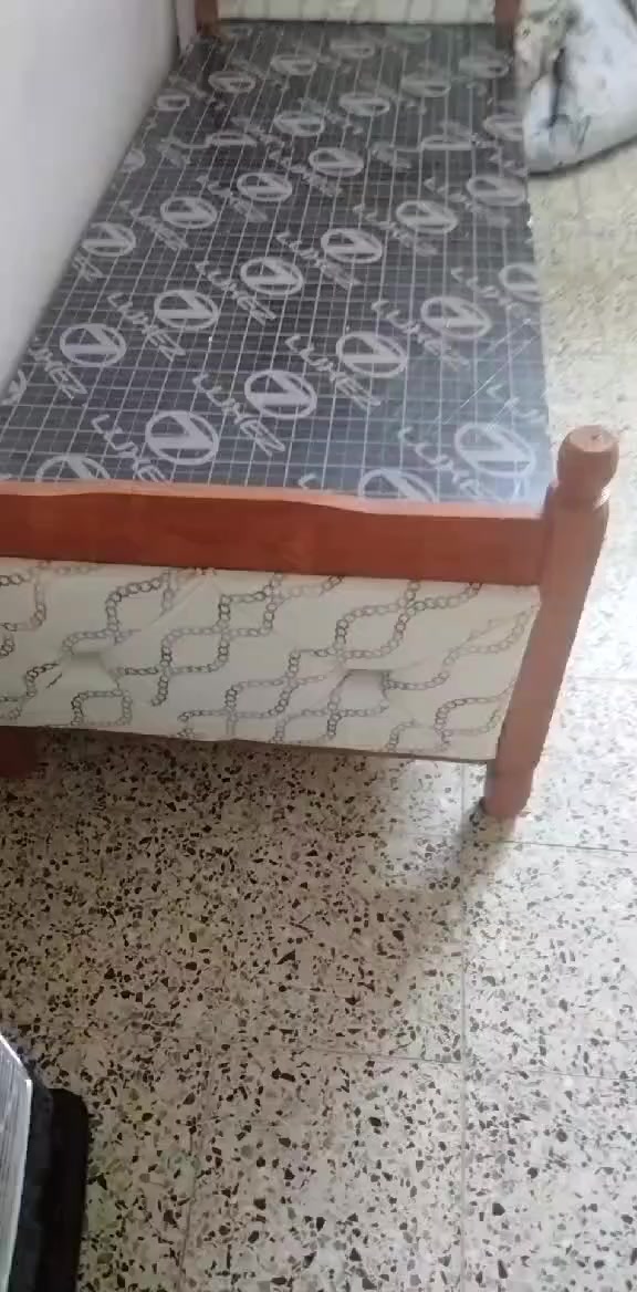 تخت شرط النضافه للبيع 65 وبي مجال عنوان اليرموك


**إذا كنت صاحب هذا الإعلان وتريد حذفه لأي سبب، رجاءا أرسل رسالة إلى الدعم الفني**