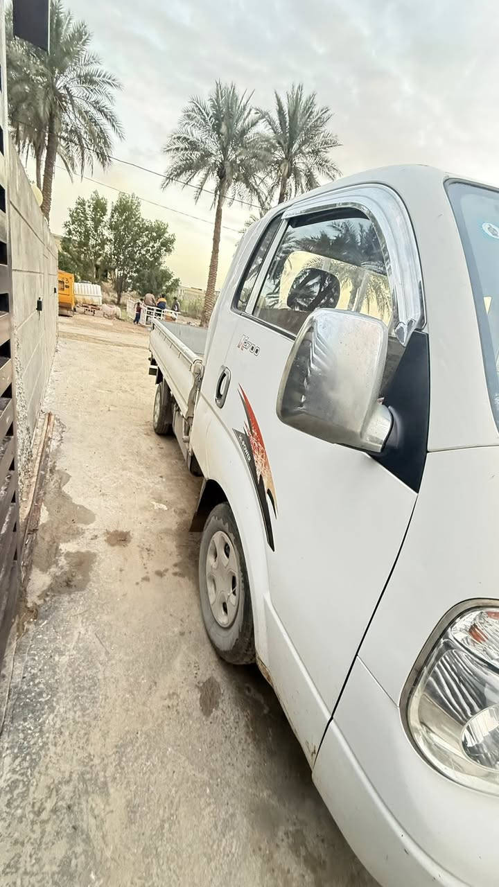 السلام عليكم  من رخصت الادمن سياره كيه موديل 2011سنويه 2028  للبيع رقم واسط كفاله من صبغ والضربه جديده كلش من كير مكينه كشر عل بلاد مكان سياره بابل 
الاتصال 
***********
