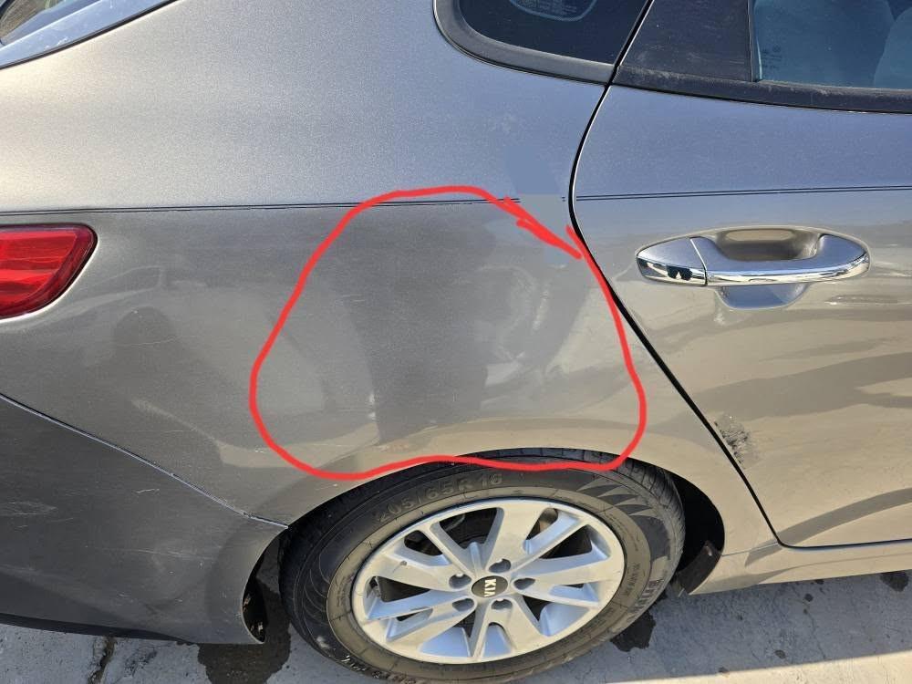 السلام عليكم اوبتما موديل 17 وارد أمريكي معوقين بعد سنه ينفك الحجز امعلايه موديل 20 سياره كلشي اصولي  ضربته فقط بلجاملغ الخلفي الأيمن مؤشر بلصور والباقي كله مكفول ولاقطعه امبدله السيارة موجودة في الديوانيه السعر 138 مكينه 2400 ماشيه 100 ميل السياره جاهزه من كلشي ***********
