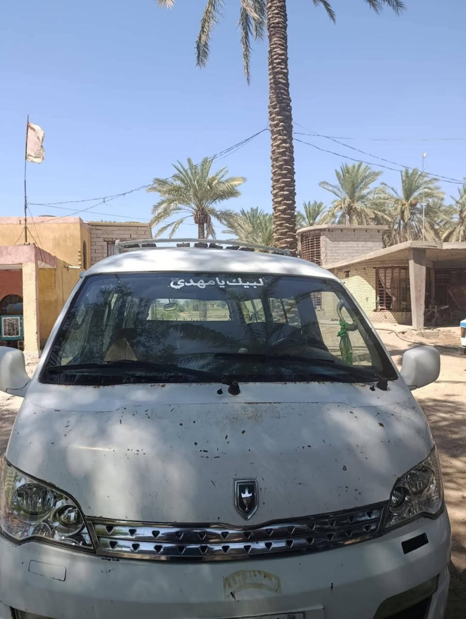 للبيع سياره جنبي اج وأن موديل ٢٠١٤بابل المكان دوشمه ومكينه وتخم تاير كله جديد ***********
