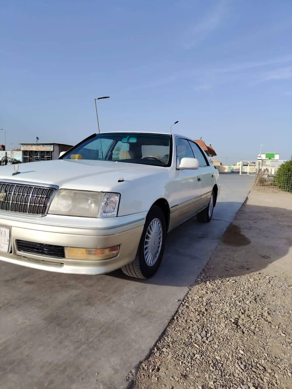 سلام عليكم
للبيع كراون ( راس ثور) 
الموديل 2000!
كرستال تبريد قطعتين كشتات كهرباء ستيرن كهرباء 
رقم ديالى مشروع وطني مداور ثاني يوم !
كفاله من الگص وضربه لقويه من العيب الشرعي كافه!
مكينه وكير كفاله 3000🚀 ! حداديه وطخم تاير وكهربائيات كله جديد ! تبريد ثلج 💠
لايتـ زنونـ 🔅🔹
السعر💲 اتصل وبلخدمه 
***********📲
