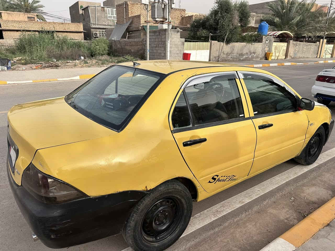 لانسر موديل ٢٠١٠ رقم بغداد سنويا
تخم تاير تبريد شغال كهربائيات كله شغاله سياره هيه مصفره تحويل ثاني 
شركه بلادي بيه طخه بل جاملغ الامامي صدر جديد مشط استيرين جديد سياره مال شغل تعيش اكبر عائله 
يرادله شي قليل 
مكان سياره ديالى كنعان 
السعر52  بيه مجال 
*********** 
*********** 
خاص موجود هم الاستفسار اكثر واني خادم
