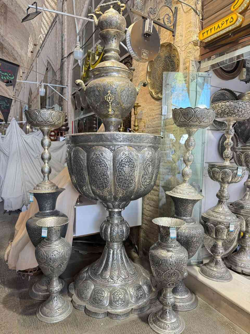 ✨ ظروف نقره اصیل اصفهان ✨

اگر به دنبال زیبایی، اصالت و ارزش واقعی هستید، ظروف نقره دست‌ساز اصفهان بهترین انتخاب هستند.

✔️ هنر اصیل ایرانی
✔️ کیفیت و ظرافت بی‌نظیر
✔️ مناسب برای هدیه‌های لوکس و خاص
✔️ دارای ارزش ماندگار و سرمایه‌ای

انواع ظروف، سینی، قندان، شکلات‌خوری، گلدان و محصولات نقره دست‌ساز اصفهان با بهترین کیفیت عرضه می‌شود.

ارسال به سراسر ایران و امکان تأمین برای تجار و خریداران عمده.

برای دریافت تصاویر، قیمت و اطلاعات بیشتر پیام دهید.

#نقره #ظروف_نقره #نقره_اصفهان #صنایع_دستی_اصفهان #صنایع_دستی #هنر_ایرانی #ظروف_لوکس #هدیه_خاص #دکوراسیون_لاکچری #تجارت #صادرات #عراق #زاخو #اربیل #بغداد #


**إذا كنت صاحب هذا الإعلان وتريد حذفه لأي سبب، رجاءا أرسل رسالة إلى الدعم الفني**