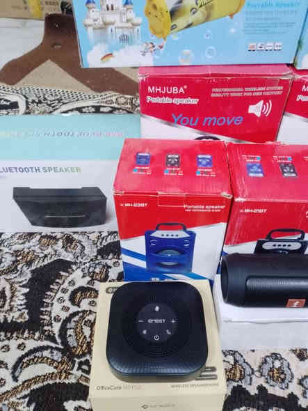 12 قطعة للبيع 3 اكبار واحد على الطاقة الشمسية وشحن 2 دمام والباقي كدام العين السعر 60 ألف للاستفسار اتصل على رقم
*********** موجود توصيل جميع المحافظات
