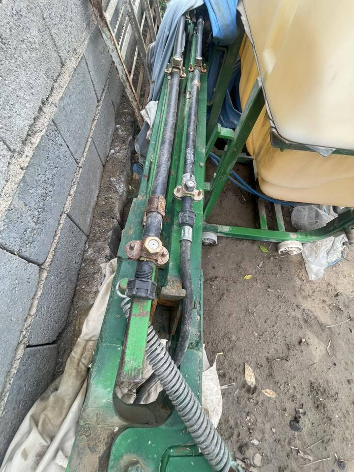 محموله مستعمله للبيع نضافه فول ١/١جاهزه للشغل شرط الفحص سعر ٥٥٠بيه مجال مكان بغداد اليوسفيه ***********
