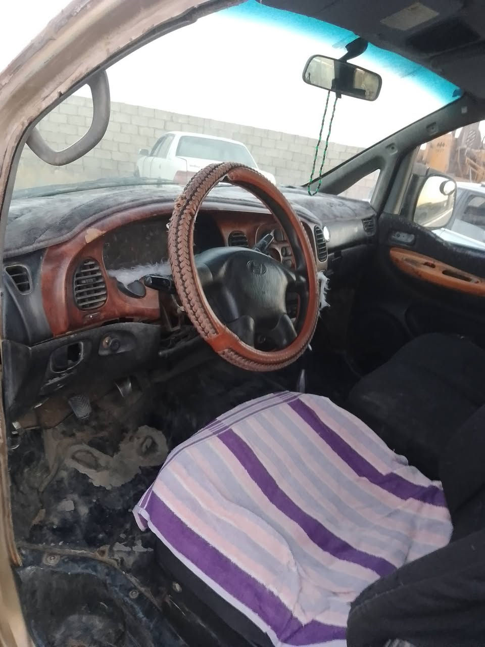 كيا ستاركس موديل 2000 مكينه كير اكسل شرط صدر تواير كلو شرط وكاله وتحويل جاهزه عل شغل السعر 27 بيع مراوس ***********
