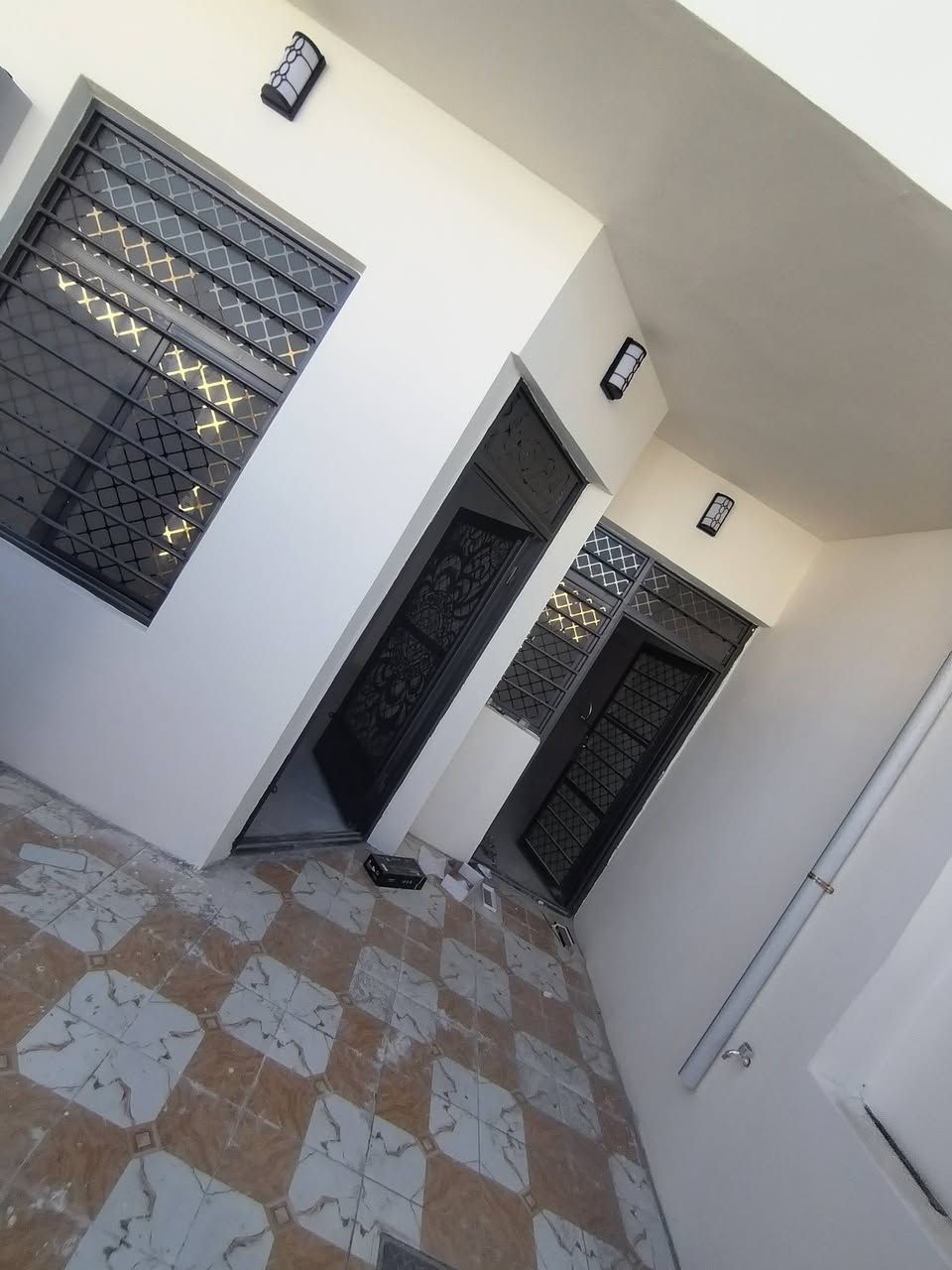 بيت للبيع حي دوانم المعمل ١٠٠ متر قاطين
قريب عل جامع مكيه
متكون من غرفتين وباقي التفاصيل
السعر عل خاص
الاستفسار ***********
