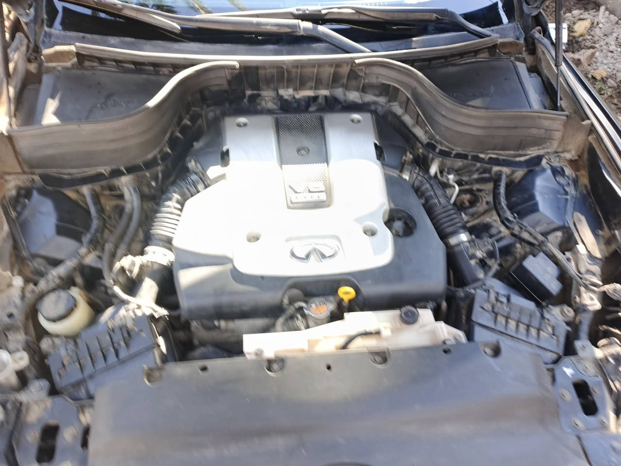 السلام عليكم انفنتي موديل ٢٠١٧ QX50 خليجي السيارة نضيفة فول فتحة تدفئة بل كراسي شاشة تحكم استيرن السيارة مكفولة من كلشي تبريد ٣ قطع للتواصل ***********
