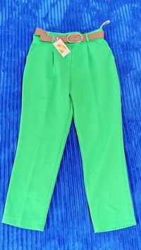 بنطرون نسائي • متوفر قياسات • توصيل محافظات