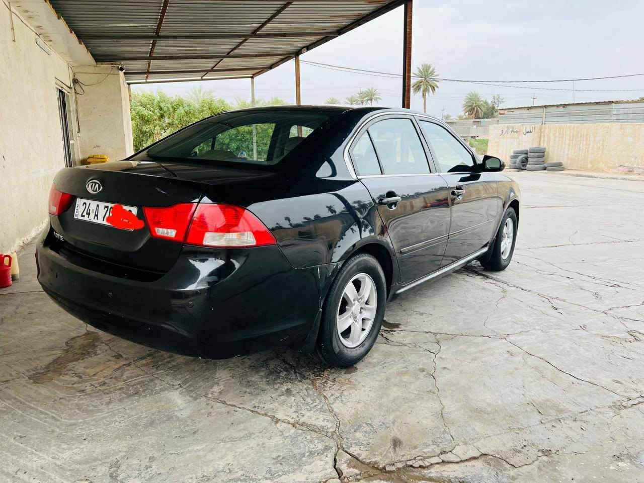 السلام عليكم البيع موديل 2009  رقم جديد بيهه  بنيد وجاملغ صبغ بدون دواخل الباقي كفاله تخم تاير جديد السياره جاهزه من كلشي  انتصل وبيك خير وتدلل  مكان بابل ***********
