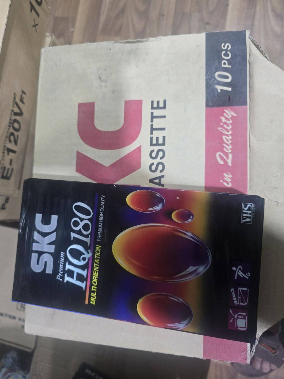 کاسیت  فیدیو فارغ مسلفن سعر قطعە 3 الف
توصیل لکل العراق


**إذا كنت صاحب هذا الإعلان وتريد حذفه لأي سبب، رجاءا أرسل رسالة إلى الدعم الفني**