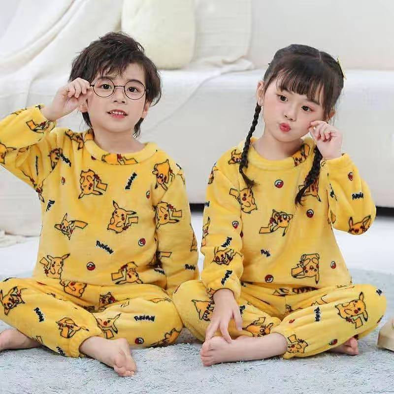 تراك ولادي + بناتي فرو درجة اولى جداً مريح
السعر ٥ الاف فقط😁
القياس من ٣ الى ١٠ سنه
يوجد توصيل الى كل محافظات العراق
للحجز ارسل صورة الموديل + عمر الطفل + العنوان ورقم المبايل
دايركت او واتساب ***********
