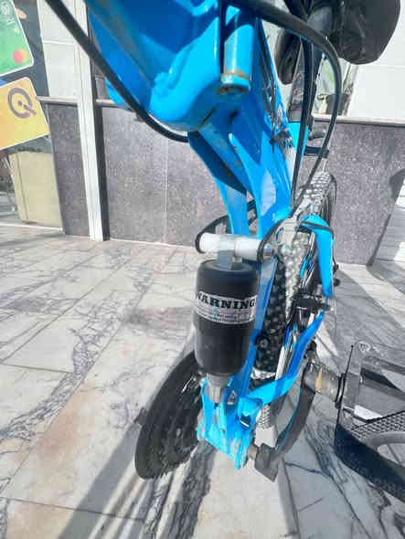 السلام عليكم 
بايك كوري سستم مكينه SHAMANO حجم الفريم 510 حجمه 27 لون مميز البايك من شركه G.K حجم الويل 27 
مينه اماميه خلفيه SHAMANO للاستفسار ***********
