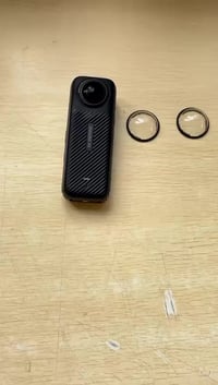 عدسات الـ 360 X3 X4. X5 بارزة وحساسة جداً، لذا الحماية هي الخيار الأول...