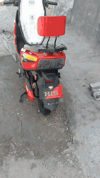 السلام عليكم دراجه شحن للبيع نـوعHIS  دراجه جديده ومناقصها شي اسنخدام قليل  لايتات زنون مثبت سرعه اشاير يمنه يسره دبل اشاره دراجه جديده معنى الكلمه سرعه 80 حقيقيي
السعـر... 700 وبيها مجال للشراي  للاستفسار الاتصال على الرقم او مراسله الصفحه *********** متوفر وأتساب 
 جاملغ امامي بي فطر ومصلح 
العنوان بغداد ابو غريب
