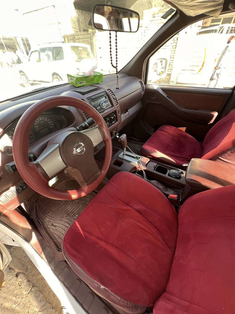 السلام عليكم بيكم نيفار ٢٠١٢رقم ديالي رقم دولي تبريد شغال تدفته
كهرباء كلهن شغال كير اوتماتيك ماشيه ١٤٧

كير كفاله محرك جديد بيه بداي تنقيص بسيط بيه هلال خلفي بارد بدون صبغ الاستفار *********** مكان بغداد السعر ١١٥
