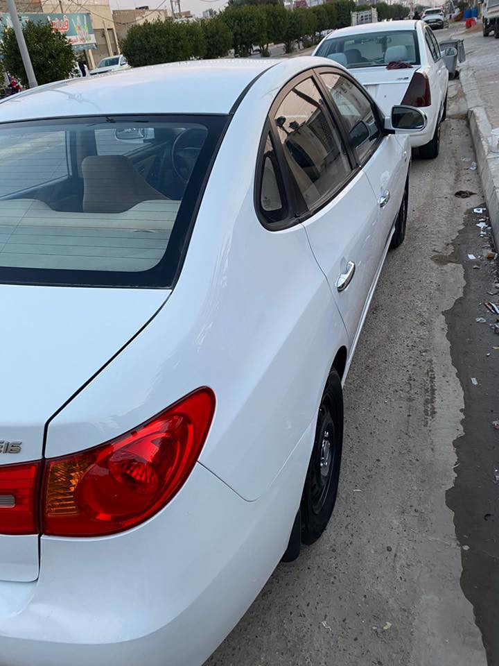 هونداي افانتي ٢٠٠٩ رقم انبار انكليزي هزة جديدة سيارة بدون صبغ  بلادية فقط بخشم الجاملغ الامامي موضح بالسونار مع الصور كير محرك مكفول تخم تاير بدون اي نقص مكانها فلوجة السعر ١٠٩$ وبيها مجال بسيط للاتصال ***********
