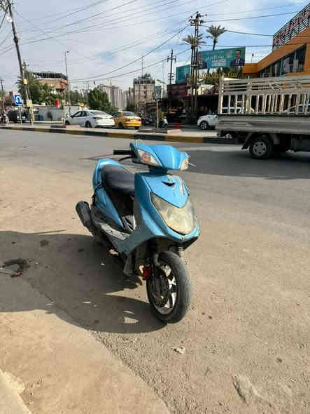 دراجه سكنس فحل كبريتر مكينه خرسه بيها نقوصات بسيطه + كفرها هذا الاصلي ولي مختم شركه ومكينه خرسه سعرها 400 وبيها مجال مكاني الكاظميه، حريه، ***********
