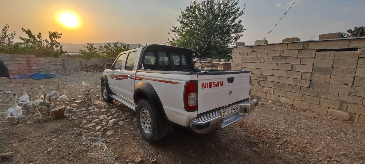 نیسان پیکاب دەبڵ ئەکسل  ٢٠٠٨ یابانی

سەنەوی تا ٢٠٢٨ نوێیە

ئەمەش سۆنەرەکەیەتی

سعری ١٢٢ گەڵاو معاملە

تێبینی: مەکینەی کراوەتەوە

***********

***********
