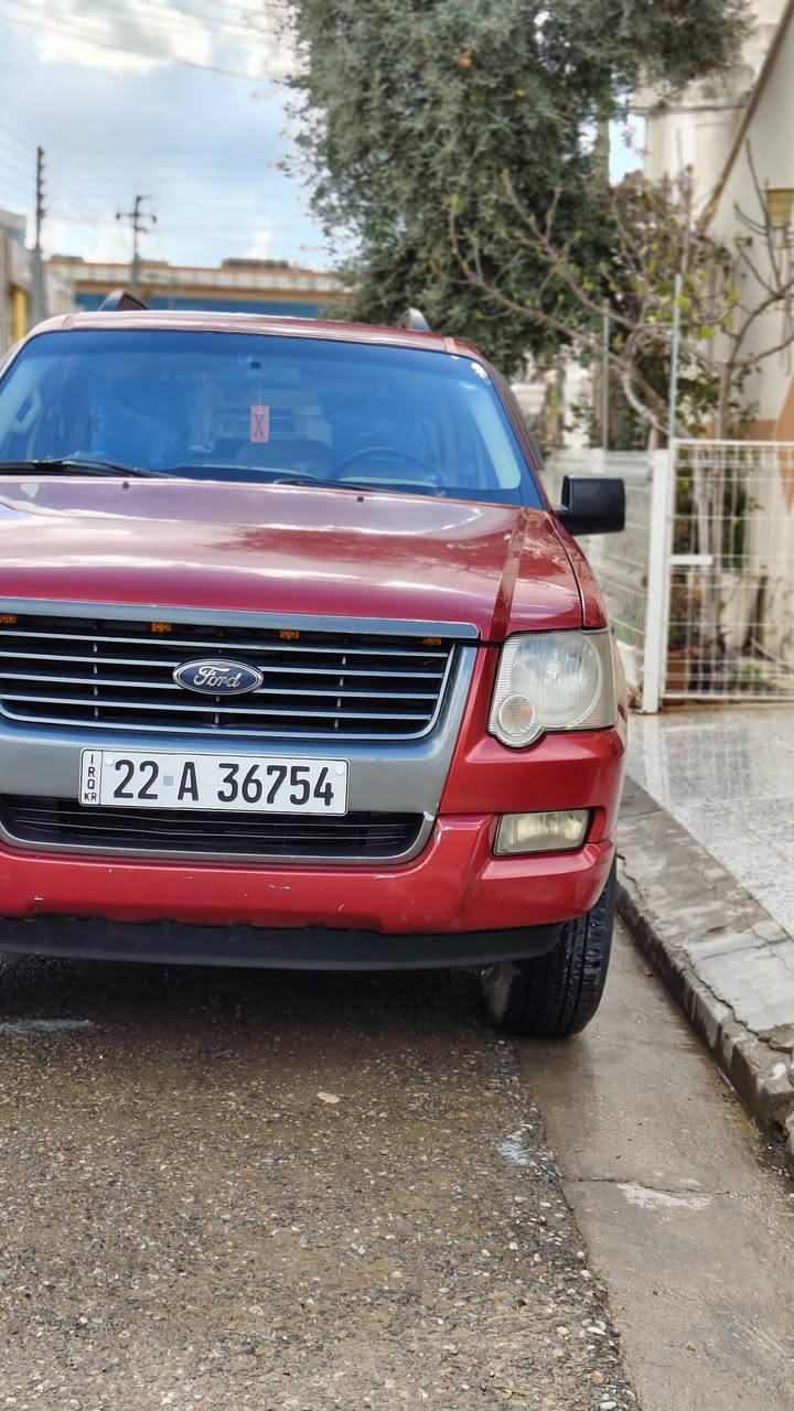🚨🚨🚨(السعر 90 ورقة وبيها مجال )
سلام عليكم فورد أكسبلورر للبيع موديل 2006 السيارة مو فول تقريباً نص فول على مواصفاته المعروفة كلشي بشرط جير وماكينه ساعة مشالله رقم اربيل ثانوية وهزة وتايرات كله جديد نظافته مثل ماموضح كدامكم شرط بس تضرب السويج وتسوق كلشي بيها مظبوط صارف عليها من الألف للياء الدعامية الي ورا بس المعجون مشلوع لأن قبل يومين الله يصلحه واحد جان نايم ويسوق فضرب السيارة من ورا وانتو تدرون الشصي مال هاي السيارة مو حديد تيتانيوم حالف ماينطعج😅 وغير هيج عندك من جهة السكن بابين وجاملغ أمام بدون دواخل للتواصل مكاني أربيل وهذا رقمي 
***********
