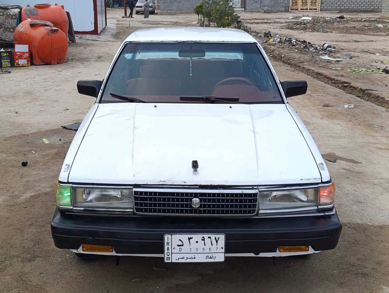 السلام عليكم 
السعر ((38))وبيها مجال للشراي 
‏‪0783 917 0777‬‏
‏‪0781 129 4672‬‏
سياره تويوتا كروسيده صالون موديل 1988مكفوله من الضربه والكص والنقل الجثه والعيب الشرعي وكافة الاصوليات والغرامات مكينه وكير ونجي تخم تايررات جدد حداديه جديده وكهربائيات شغاله سياره جاهزه  مشروع وطني سنويه مجدده لغايه 2027 رقم بغداد للاستفسار الاتصال على الرقم التالي 
المكان /ذي قار /مركز المحافظة
