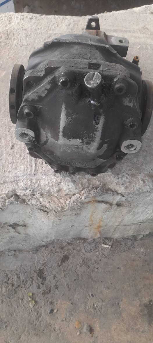 السلام عليكم  مرخصت مدير لكروب
للبيع  مناسب اكسل  مال وارد يابان فتحته بيدي  منل عربانه شتريته علمود درايم شفتات  بعده جديد  بي ضمان 10 ايام  مضمون ميه بل ميه  اتصل وتدلل ***********
