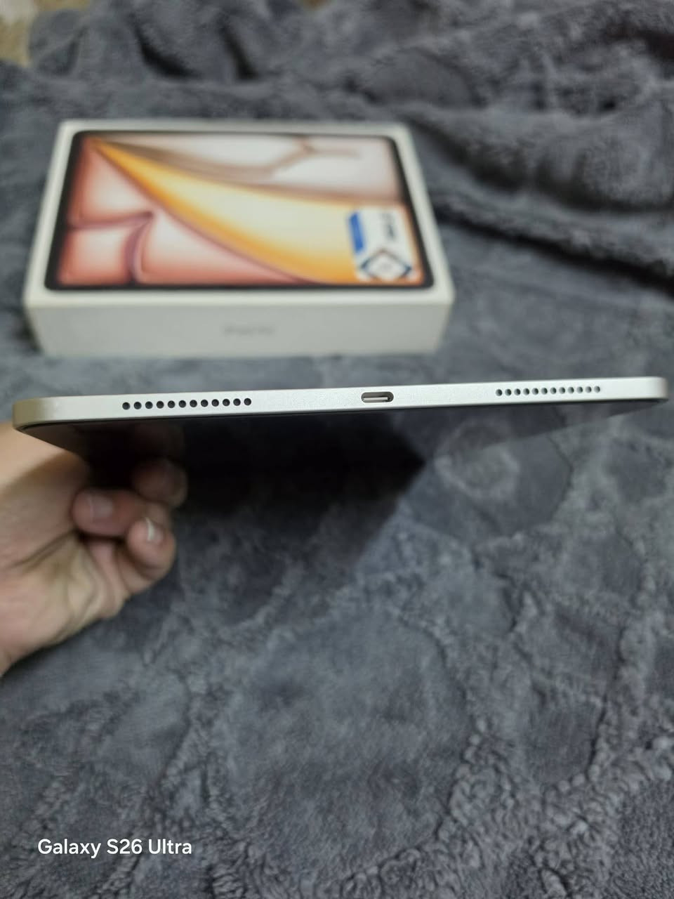 📱 للبيع: iPad Air 6
- ✅ المقاس: 11 إنش
- 💾 السعة: 128GB
- 🔋 البطارية: 100% (8 دورات)
- ✨ الجهاز نظيف جداً 💯 
استخدام شهر واحد فقط 
داخل الضمان باقٍ 11 شهر 
- 🎨 اللون: Silver (فضي)
الملحقات كاملة + حافظة + قلم stylus
السعر 620 و بيه مجال للشراي 

📍 المحافظة: بغداد – باب المعظم

🚫 لا يوجد توصيل.

للاستفسار أو التواصل: واتساب ***********

