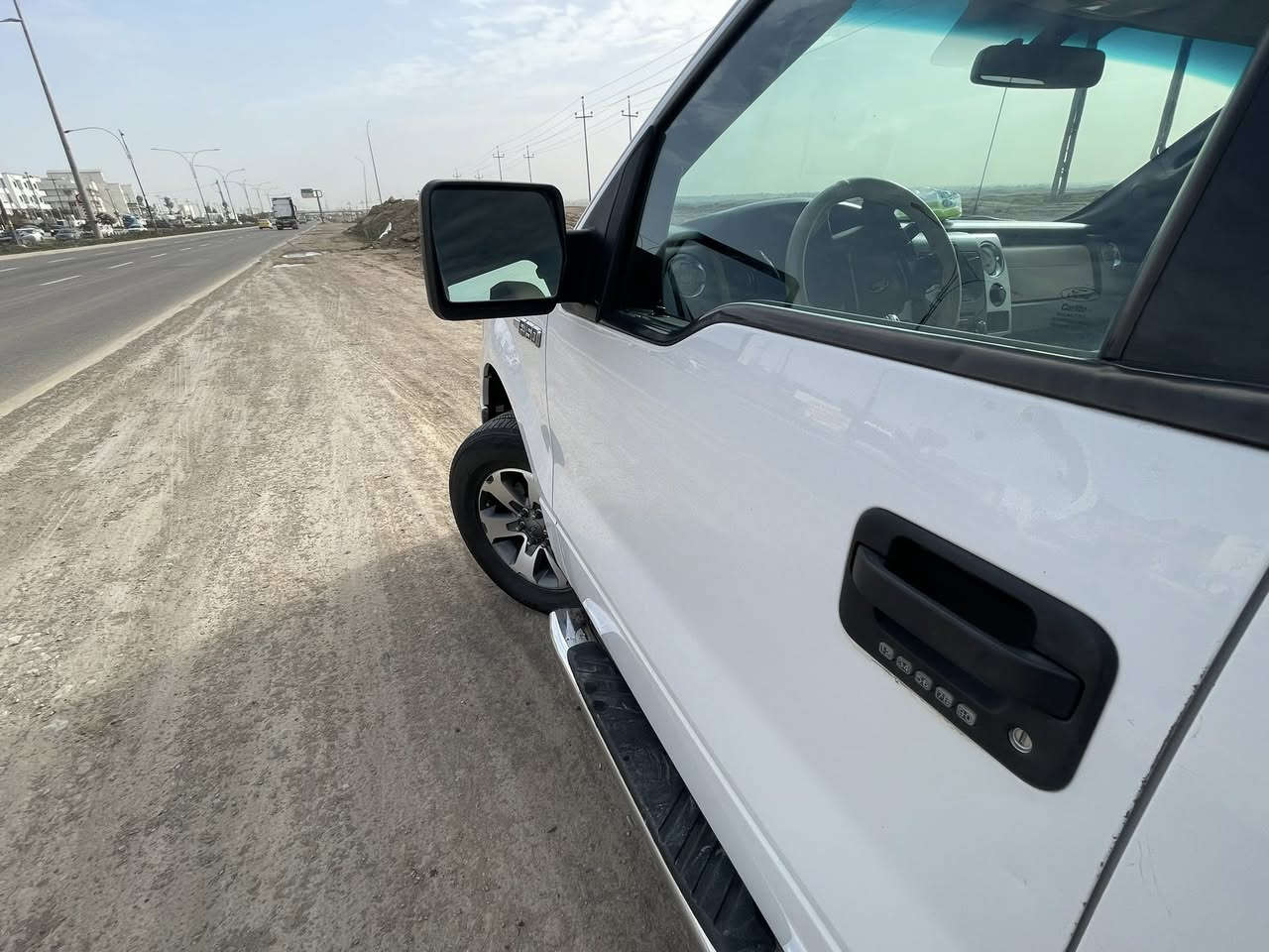 Ford f150 2014 niva
مواصفات xlt بدي قصير باب طويل 
كير محرك 
دبل اكسل 
تبريد تدفيه 
صدرامامي صدر خلفي 
كلهاا بشرط 
مكينه 8 سلندر  حجم 5000
عدهاا كوبون بانزين 
ماشيه 119 كيلو متر 
بجم كبس 
بيهاا 3 قطع صبغ 
سنويه لحد 2030 جديد بأسمنه 
رقم اربيل 
سعر 150 بي مجال بسيط ان شالله 
***********
