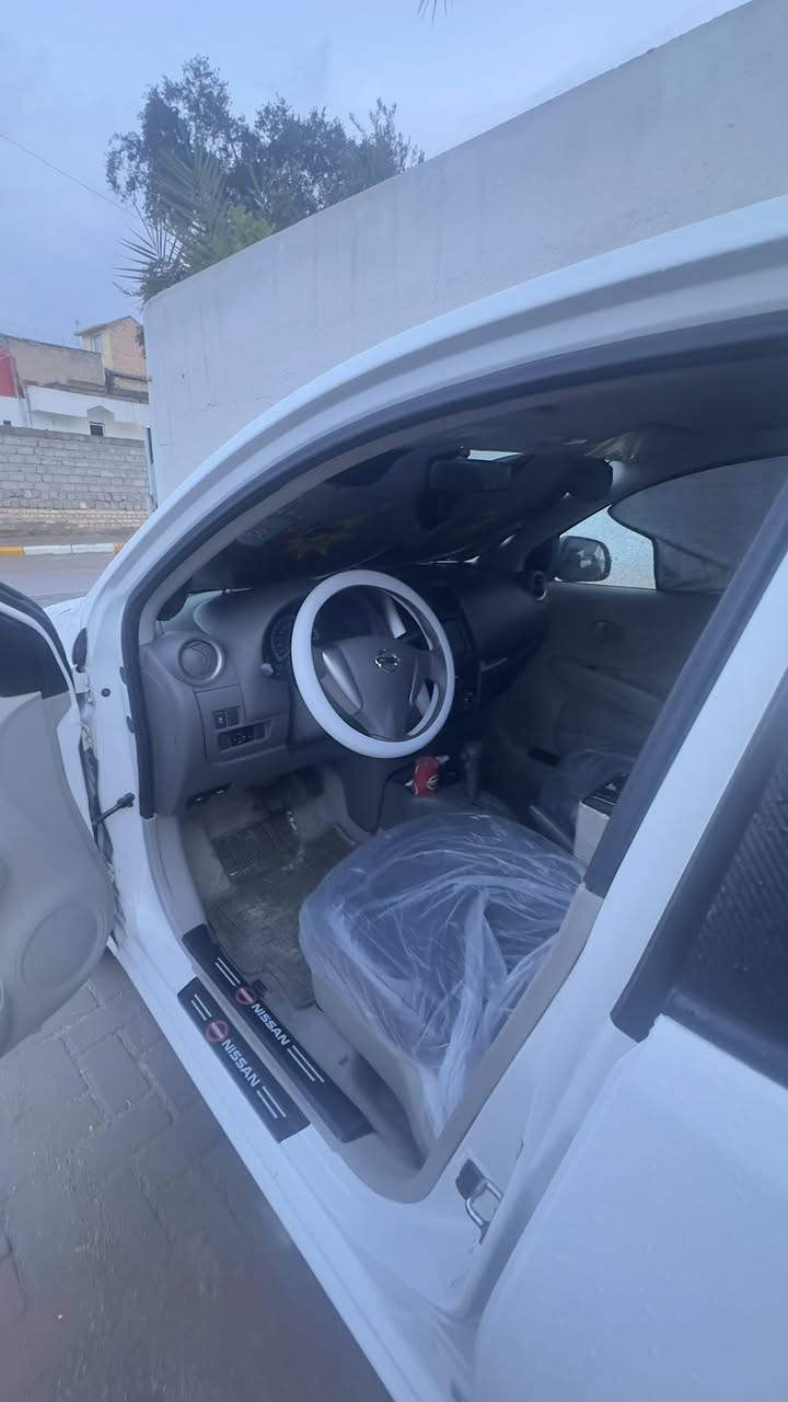 نيسان صني 2024 - بحالة الوكالة
• الموديل: 2024 (وارد هندي).
• المسافة المقطوعة: 45 ألف كم فقط.
• الحالة العامة: السيارة قمة في النظافة (فول نظافة) وبحالة ممتازة جداً، "تجي وتشوف بعينك".
• الضرر: السيارة سليمة تماماً من الحوادث، يوجد صبغ في "الجاملغ الأمامي" فقط لغرض التجميل.
• للتواصل (اتصال أو واتساب):
• ***********
• ***********
ما متوفر في المراسه فقط واتساب وأتصال📱📞
