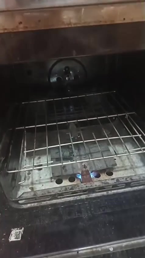 طباخ فرش كلش نضيف وشغال
السعر ١٥٠ وبي مجال شراي خاص


**إذا كنت صاحب هذا الإعلان وتريد حذفه لأي سبب، رجاءا أرسل رسالة إلى الدعم الفني**