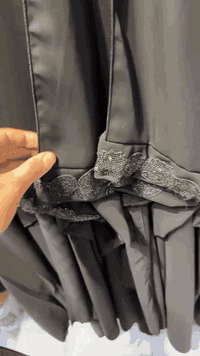 هذي العبايه صدك سوادها فاحم وفرنا الكم عرض خاص على العباءة الزينبية سو...