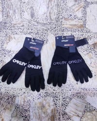 جفوف أوكلي • مقاس XL • كرادة داخل