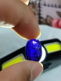 أحجار قديمة • أصلي