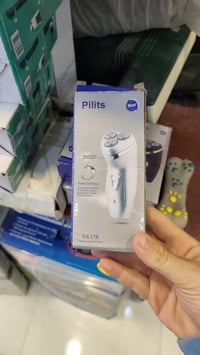 ماكينة حلاقة • شحن متوفر • أسود