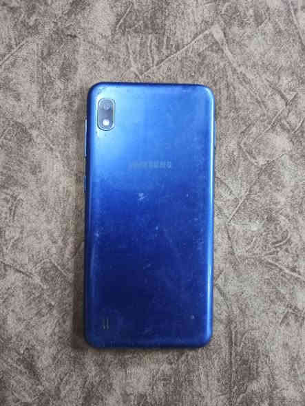 السلام عليكم للبيع جهاز a10 ذاكره 32 جهاز نضيف ما مفتوح السعر 30 للاستفسار ***********
