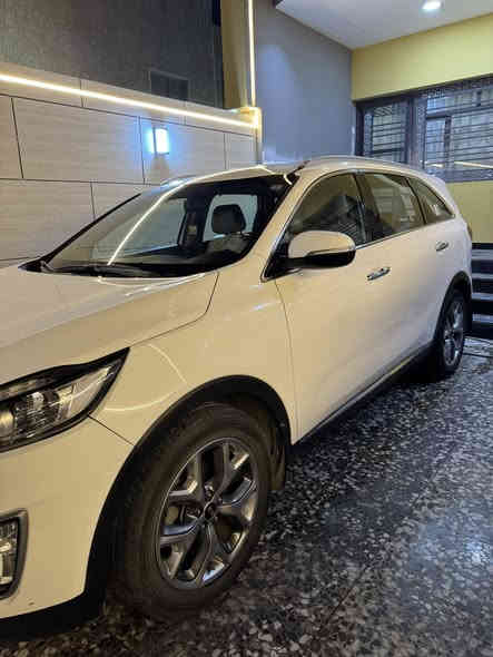 السلام عليكم سورنتو موديل ٢٠١٨ محرك ٤ سلندر خليجية ٧ راكب رقم اربيل ب اسمي تحويل ثاني يوم مكفولة من كلشي( بدون حار ولا تبديل ومكفول المحرك والكير ) ماشية ٧٦ الف كيلو قابل للزيادة كلشي بيها جديد تخم تايرات صدر دسكات كلها جديد سيارة مفولة عدا البنوراما مري شفط ترحيب كرسي سايق كهرباء كامرة خلفية حساسات امامي خلفي السيارة على ايدي رايدها ٢٢٥$ شرط التحويل متوفر واتساب ***********
موقع بغداد
