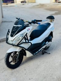 PCX • الجيل الثاني • ياباني