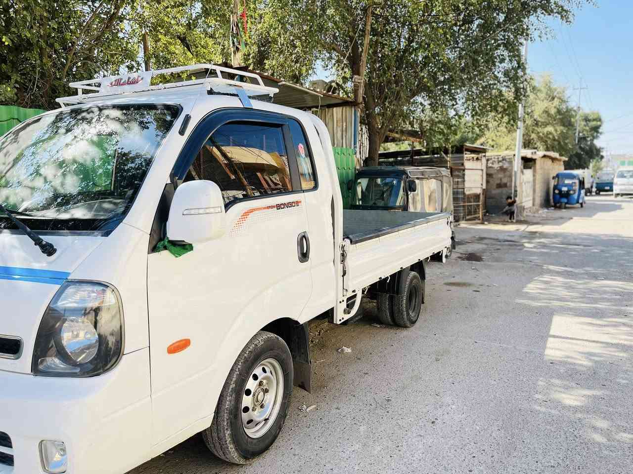 السلام عليكم كيه للبيع مسكر مديل2014سبعه كير   مكفوله بيها تكحيل رقم لهاتف***********
