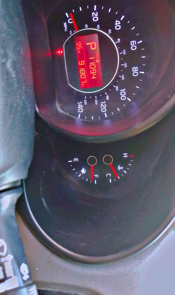 كيا صول موديل ١٦ بغداد بئسمي مشروع وطني محرك ١٦٠٠ جي دي اي وارد أمريكي ظربته شبر بلباب والجاملرغ نفسه جه السايق للاتصال *********** سعر ١٢٢ وبيها مجال للشراي مكان سياره بغداد ناحيت رشيد خلف قاعة الحميري
