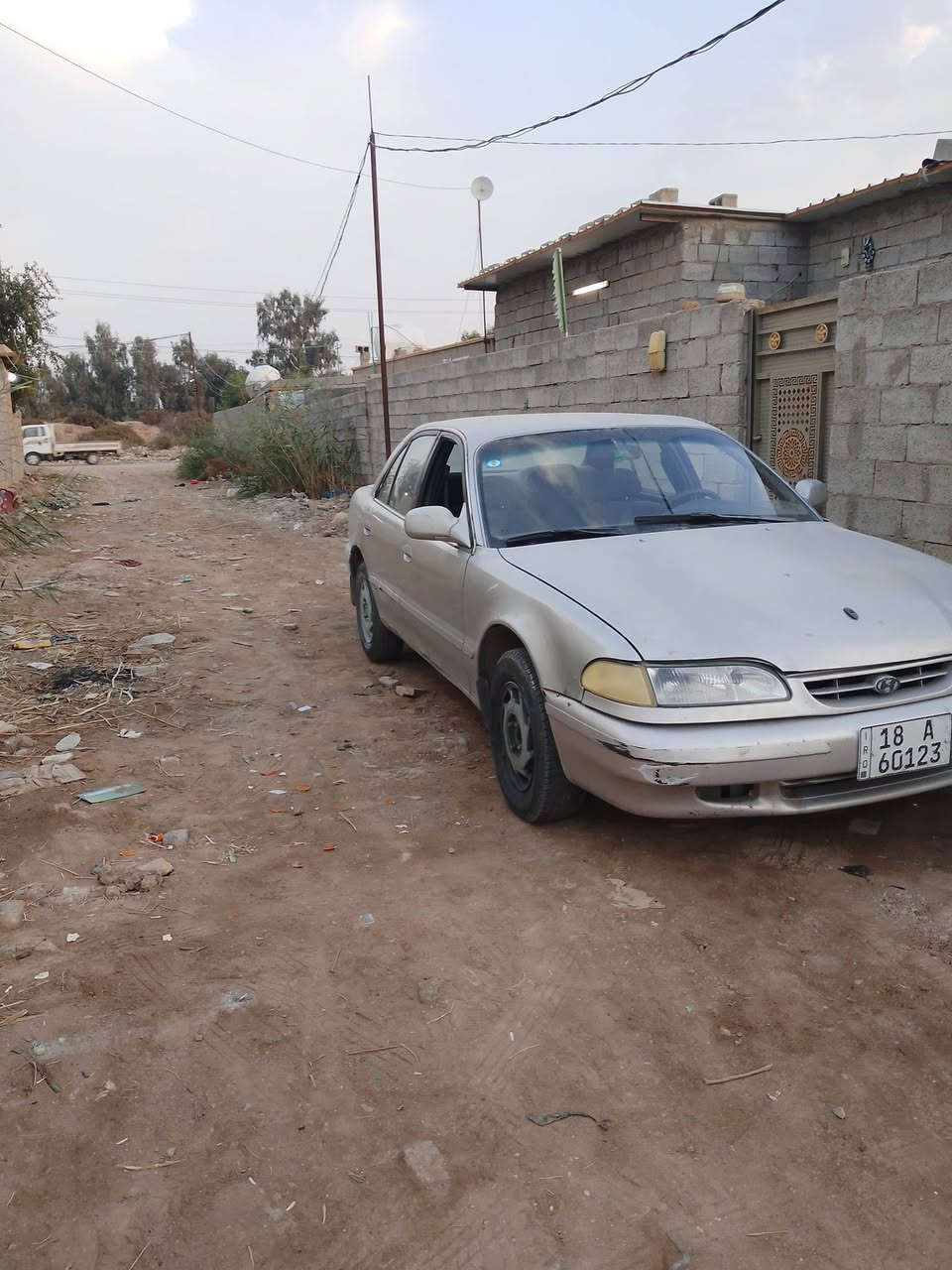 السلام عليكم سياره سوناتا موديل 95 سياره تبريد تدفئه كله شغال سياره باسمي رايده ب 53 ورقه ***********
