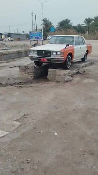 كراون للبيع موديل 80 كير مكينه تخم تأير اصوليات جاهزه ميه بل ميه للاست...