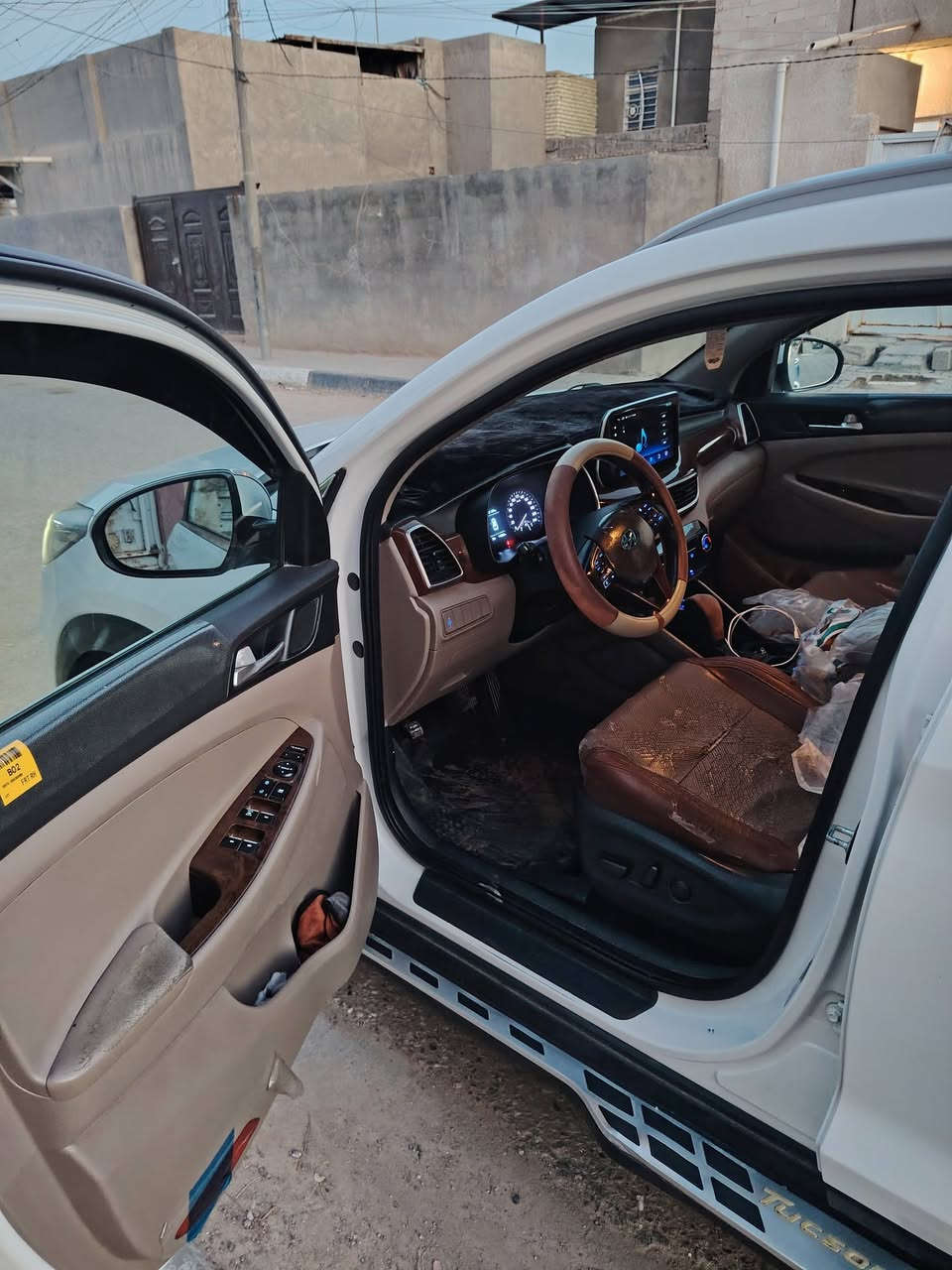 سلام عليكم سياره توسان موديل 2019 خليجي سياره جديده رقم بغداد دولي سانويه 2030بأسمي عنوان كربلاء الحسينيه الاستفسار ***********
