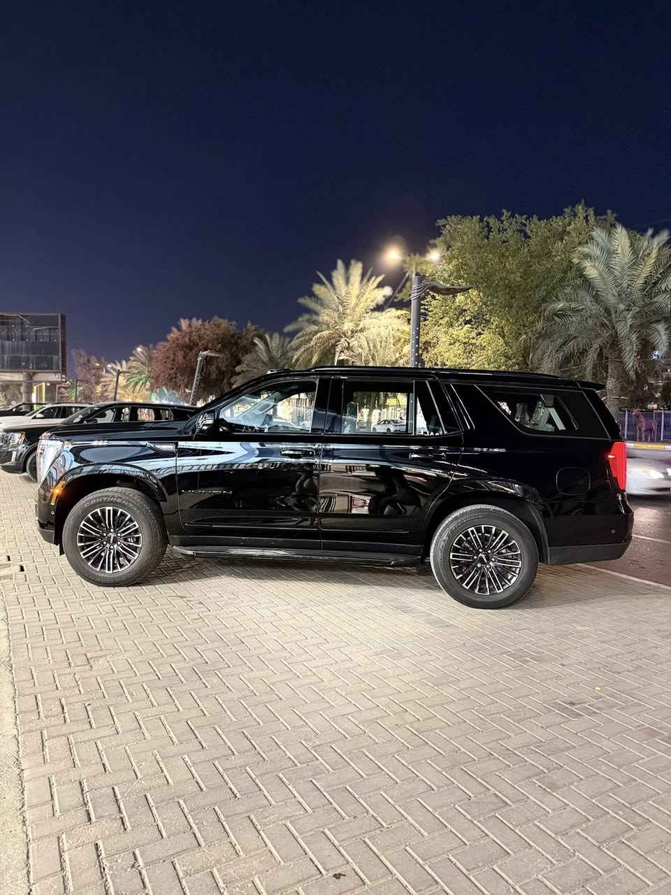 السلام عليكم
للبيع GMC الفيشن 
فول مواصفات 
موديل 2025 
ماشية 10 الف 
رقم بغداد تحويل ثاني يوم 
مغلفة PPF من الزيرو 
مكفولة كفالة عامة 
بلاك ادشن 
ضمان المنصور 
السعر 630
العنوان بغداد زيونة
***********
