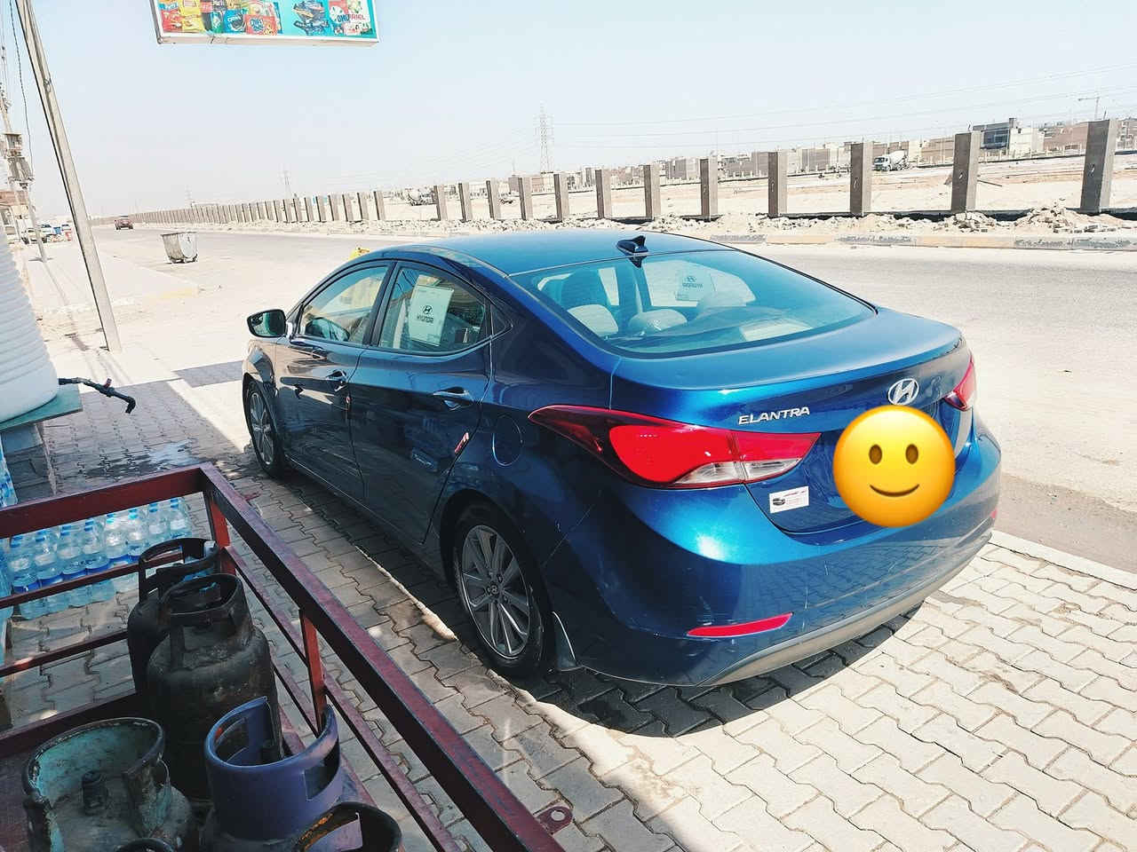 للمراوس يكون افضل 
 النترا 2016 امريكي مكفوله مكفوله من الحادث 2000 دوش طك كارتون جاهزه على اخر حبايه حادث امريكا فقط بارد بالبنيد كد شبر وهنا بالعراق دور الجاملغات الخلفيه رش اثر شخوط شرط بدون حادث ايرباكات كلها سليمه 
رقم انكليزي تحويل ثاني يوم ادامه كامله 
السياره مراوس فقط ب ازيرا 14 او 15 او حسب القناعه عدى اربيل ما اراوس مكاني كربلاء ***********
علما السياره وصلت سعر مال بيع 120
