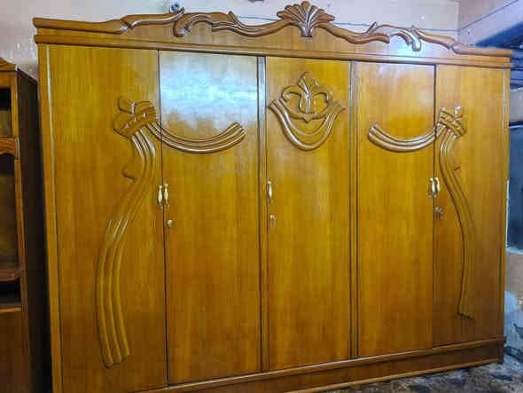 غرفه اخشاب ام الخمسه صاج شريط جديده كلش السعر 500مكان ناصريه ***********
