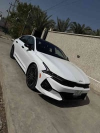 Kia k5 gt 2500 turbo 2024 لون أبيض ماشية 21 الف رقم بغداد بأسمي تحويل ...
