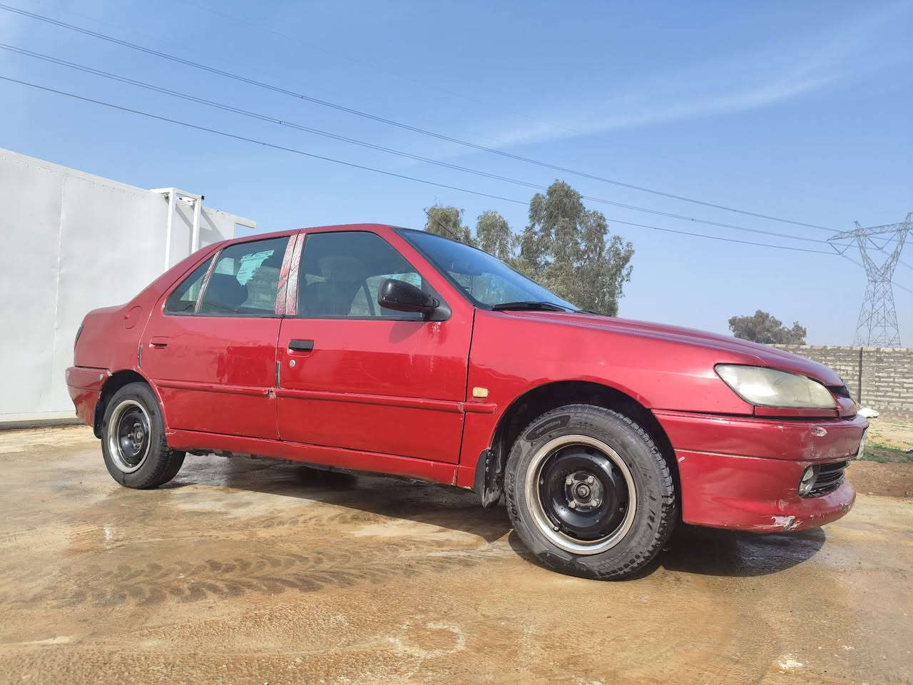 السلام عليكم بيجو 306 بغداد ومميز بسمي
 حدادية جديدة قبل سبوع وكلج ودرام شفتات تخم تاير قبل شهر وباتري ضمان سنة كهربائية كله شغله تبريد بالصيف كمبريسر وغاز ومراوح محرك وكير شرط قاعدة بانزين جديدة وتخم نوزلات ومصطرة مصروف عليه كلش هواي وكل الغراض المبدله عندي القديم العنوان بغداد ***********
السعر 40 كلشي سولفت ميحتاج تسأل بدون ضربة
