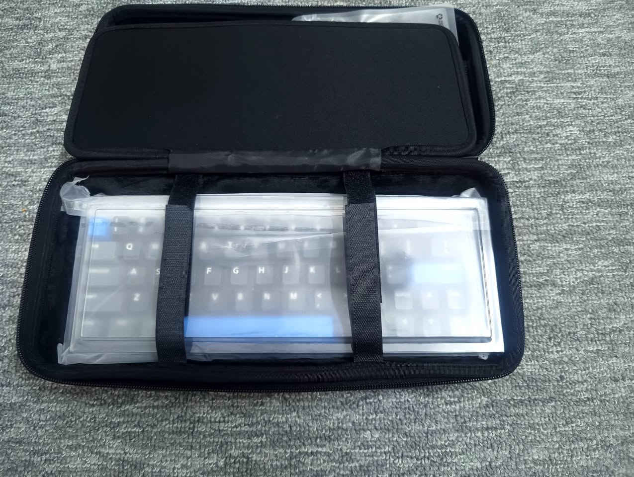 كيبورد مغناطيسي IQUNIX EZ63 
سوجات Star light
Layout: 60% CNC Aluminum
Polling Rate: 8000Hz
Latency: 0.125ms
RT: 0.01mm
Keycaps: Double Shot PBT


**إذا كنت صاحب هذا الإعلان وتريد حذفه لأي سبب، رجاءا أرسل رسالة إلى الدعم الفني**
