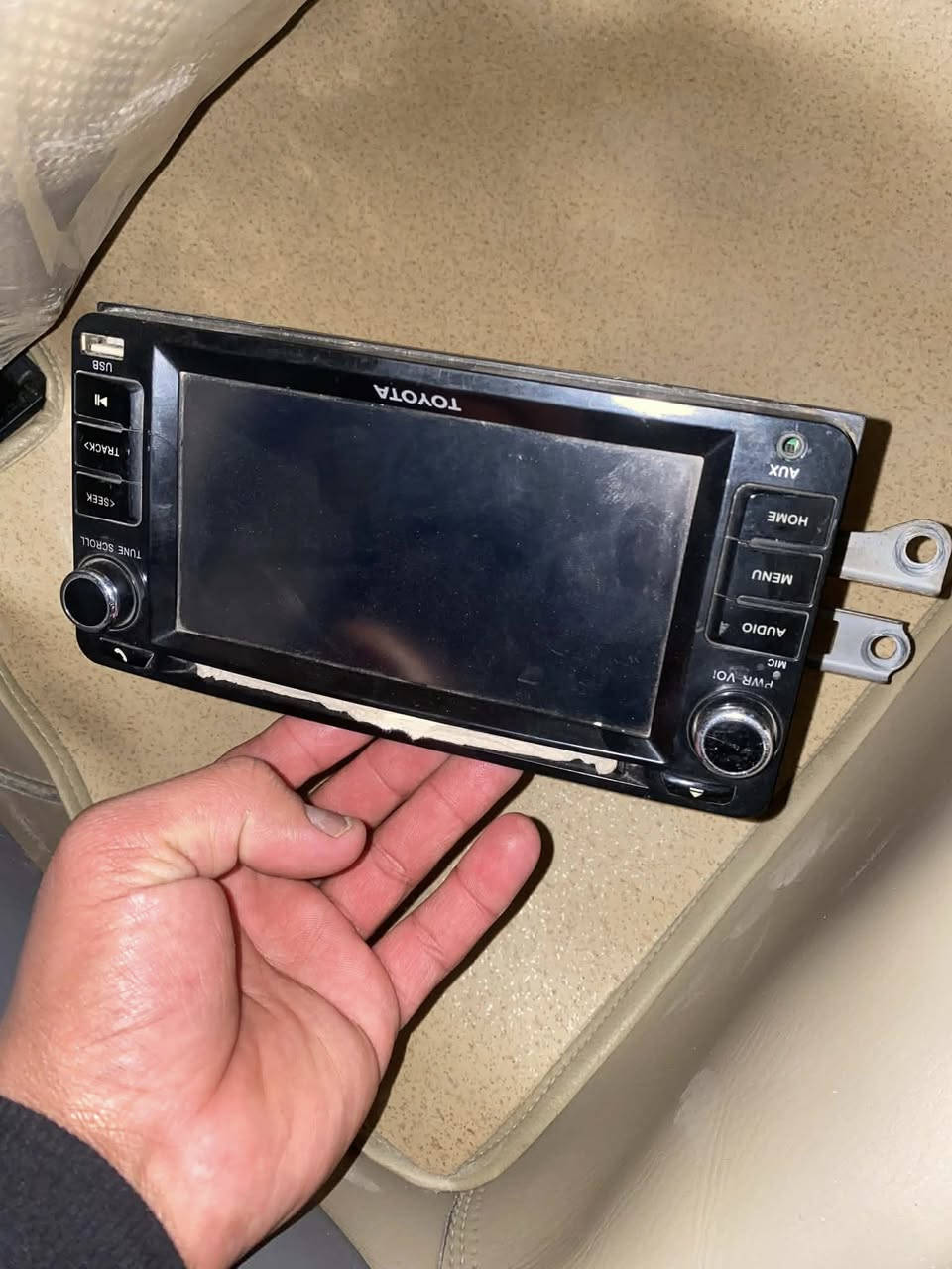 ‏شاشة بلادية مال كورلا 13 السعر 50


**إذا كنت صاحب هذا الإعلان وتريد حذفه لأي سبب، رجاءا أرسل رسالة إلى الدعم الفني**